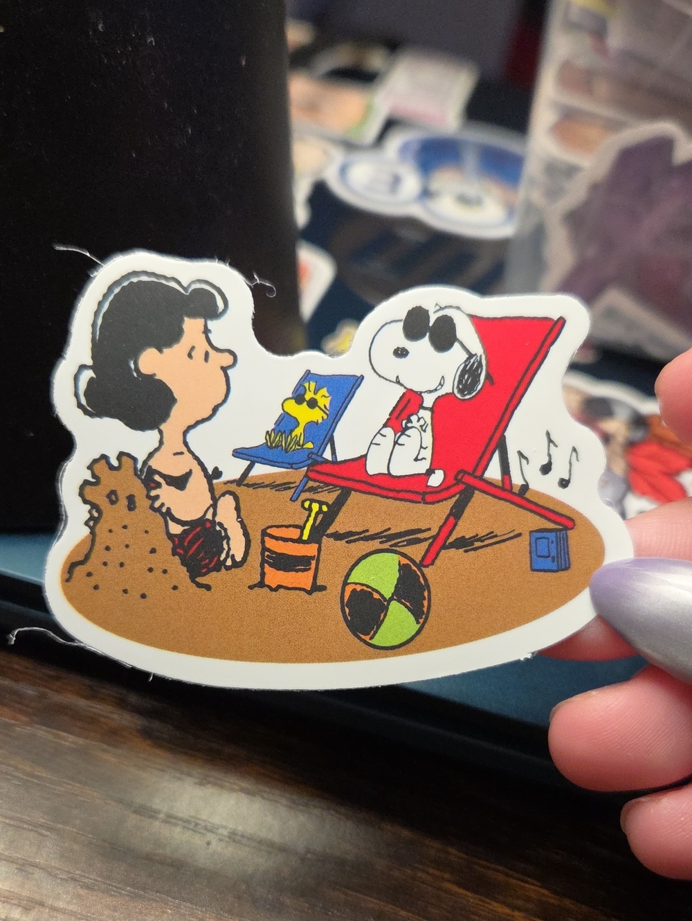 Peanuts Snoopy Red Beach Chair Sticker
